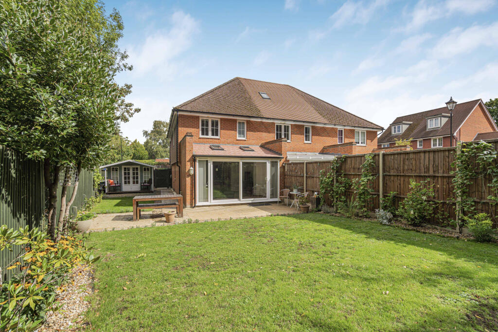 Main image of property: Ashtead/Leatherhead borders