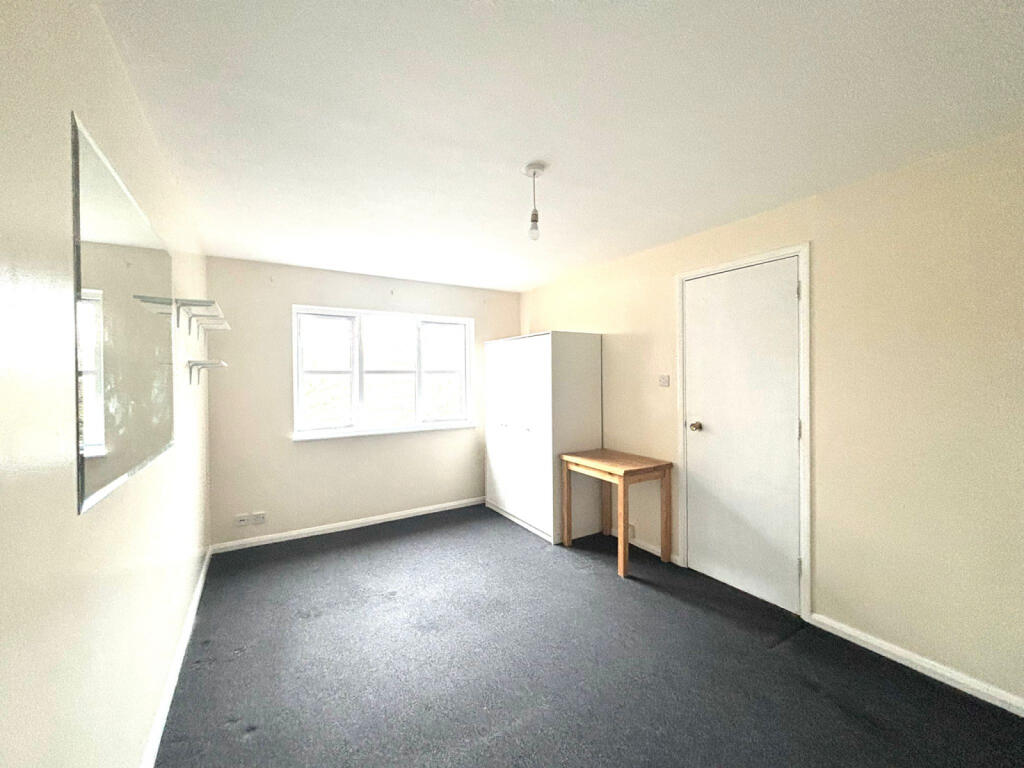 Main image of property: Waterside, UB8 2LG