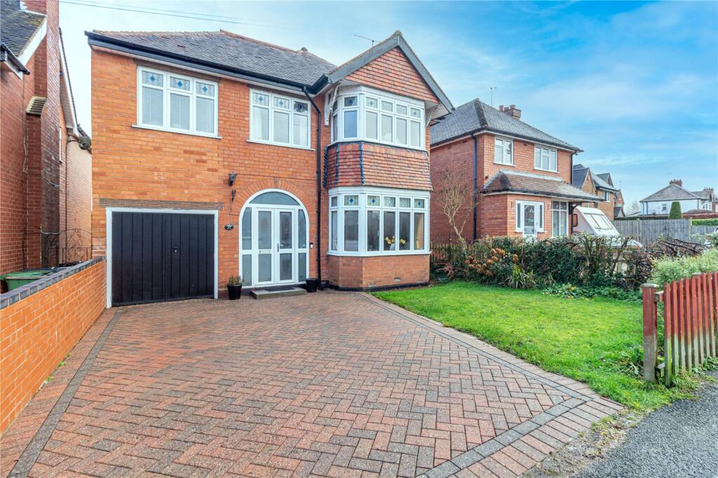4 bedroom detached house for sale in Feckenham Road, Headless Cross