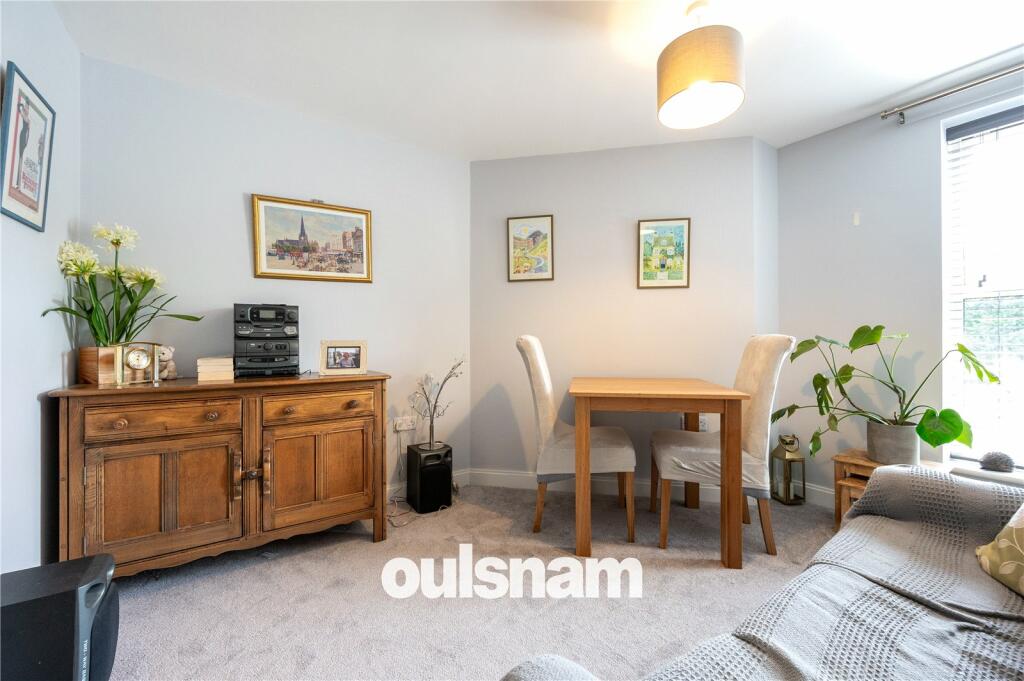Additional property image - Clive Road, Redditch, Worcestershire, B97