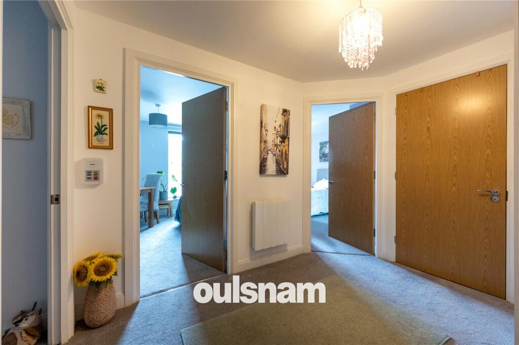 Additional property image - Clive Road, Redditch, Worcestershire, B97