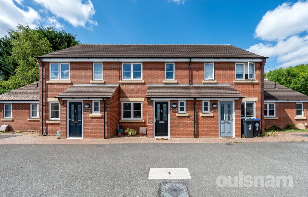 Main image of property: Victoria Place, Studley, Warwickshire, B80