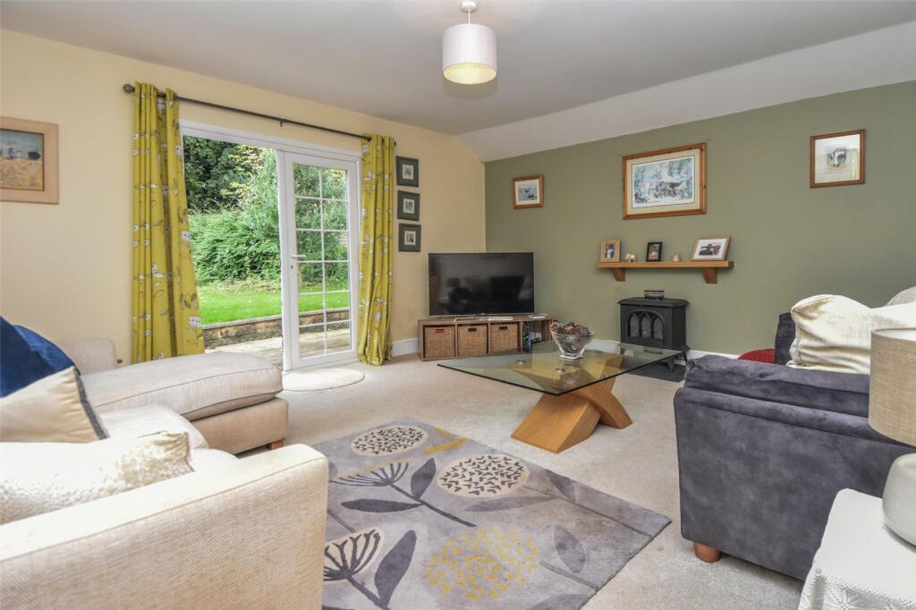 3 bedroom bungalow for sale in Hewell Lane, Tardebigge, Bromsgrove, B60