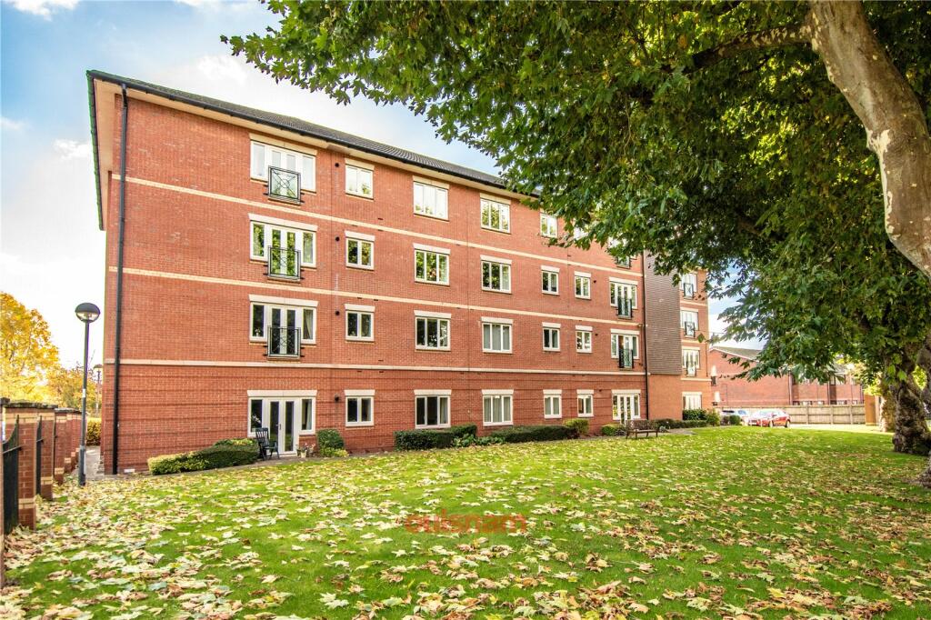 1 bedroom apartment for sale in Burcot Lane, Bromsgrove, Worcestershire
