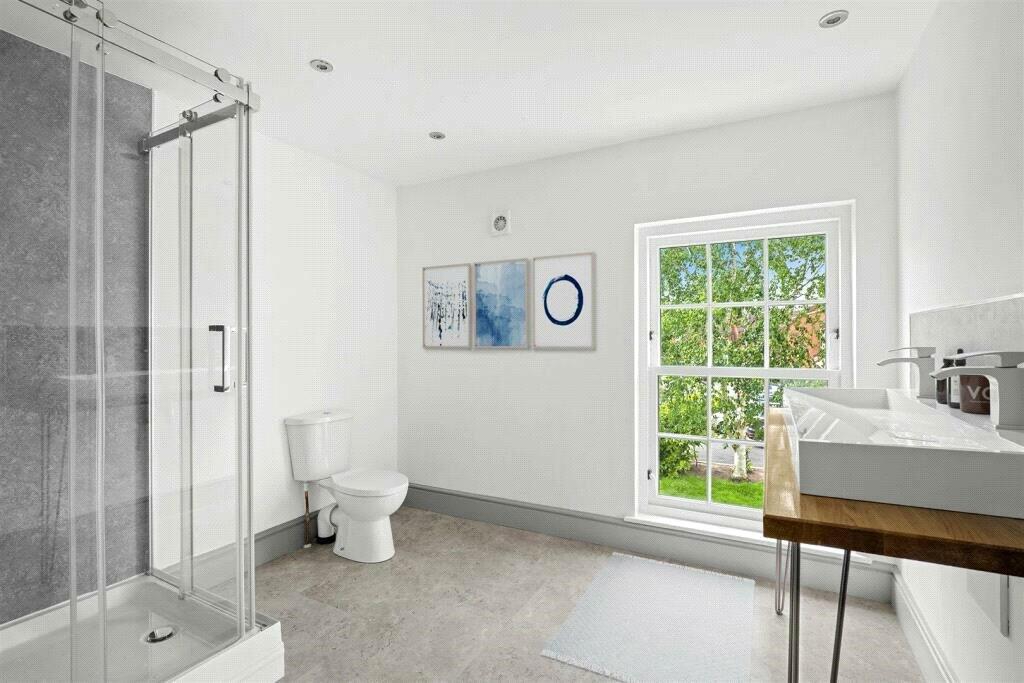Additional property image - Birmingham Road, Bromsgrove, Worcestershire, B61