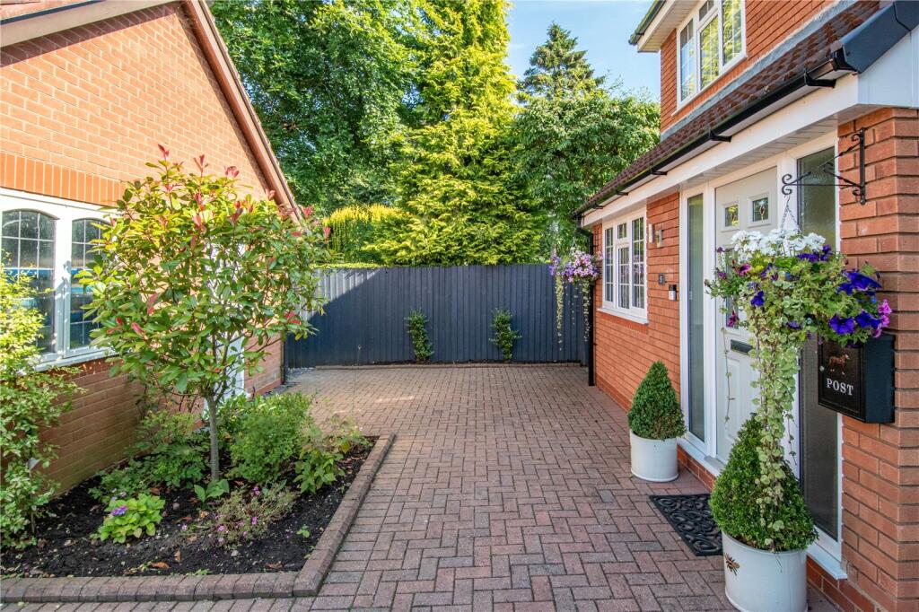 Additional property image - Hanbury Road, Stoke Heath, Bromsgrove, Worcestershire, B60