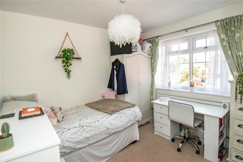 Additional property image - Hanbury Road, Stoke Heath, Bromsgrove, Worcestershire, B60