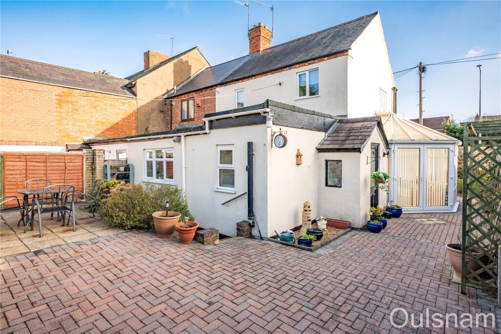 Additional property image - Birmingham Road, Bromsgrove, Worcestershire, B61