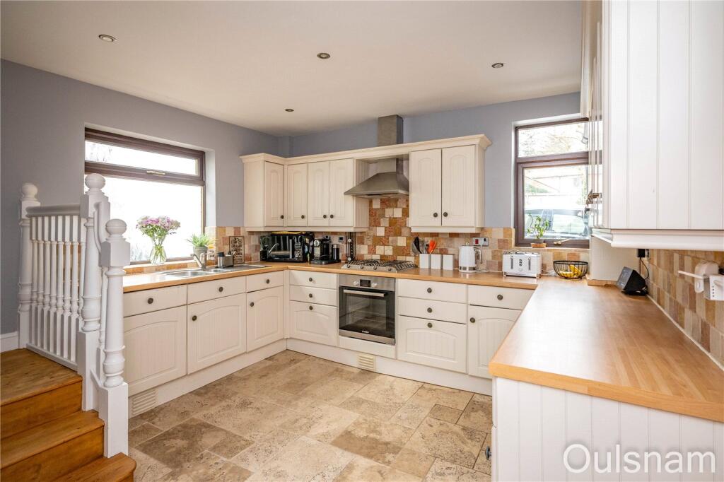 Additional property image - Stourbridge Road, Bromsgrove, Worcestershire, B61