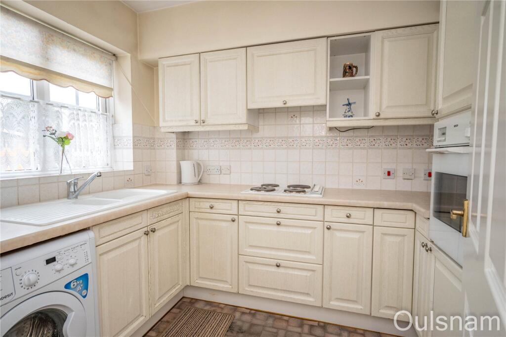 Additional property image - Spire View, Bromsgrove, Worcestershire, B61