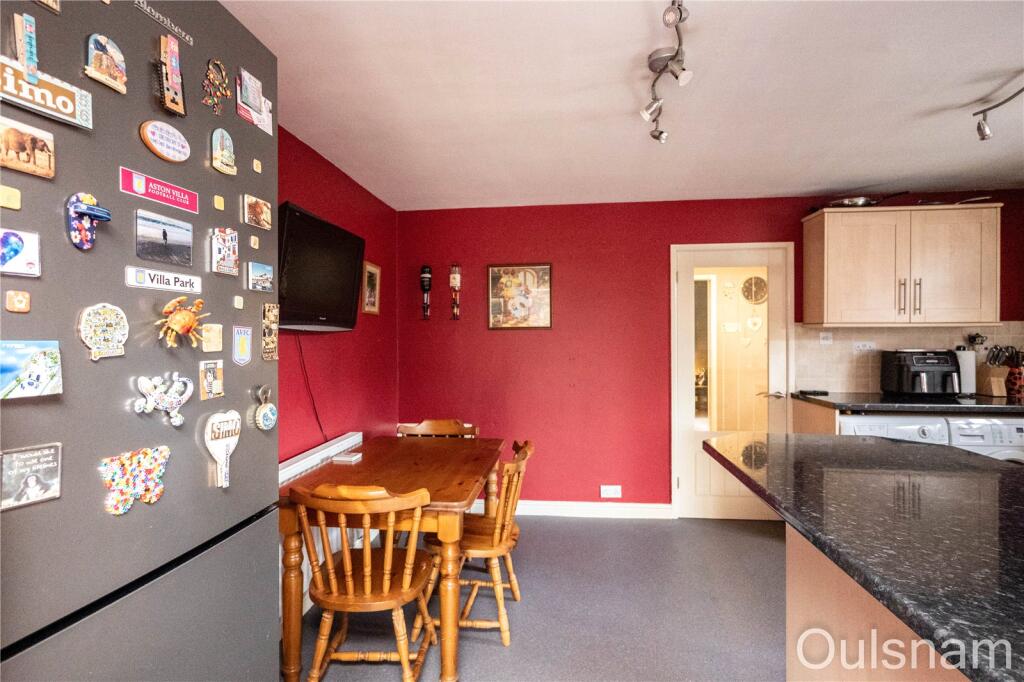 Additional property image - Golden Cross Lane, Catshill, Bromsgrove, Worcestershire, B61