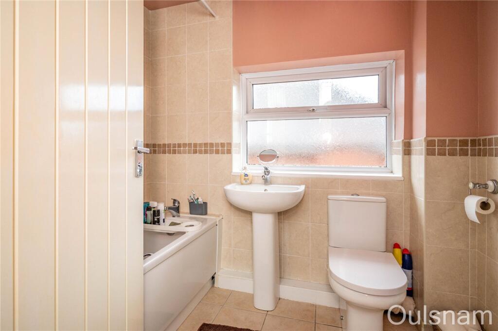 Additional property image - Golden Cross Lane, Catshill, Bromsgrove, Worcestershire, B61