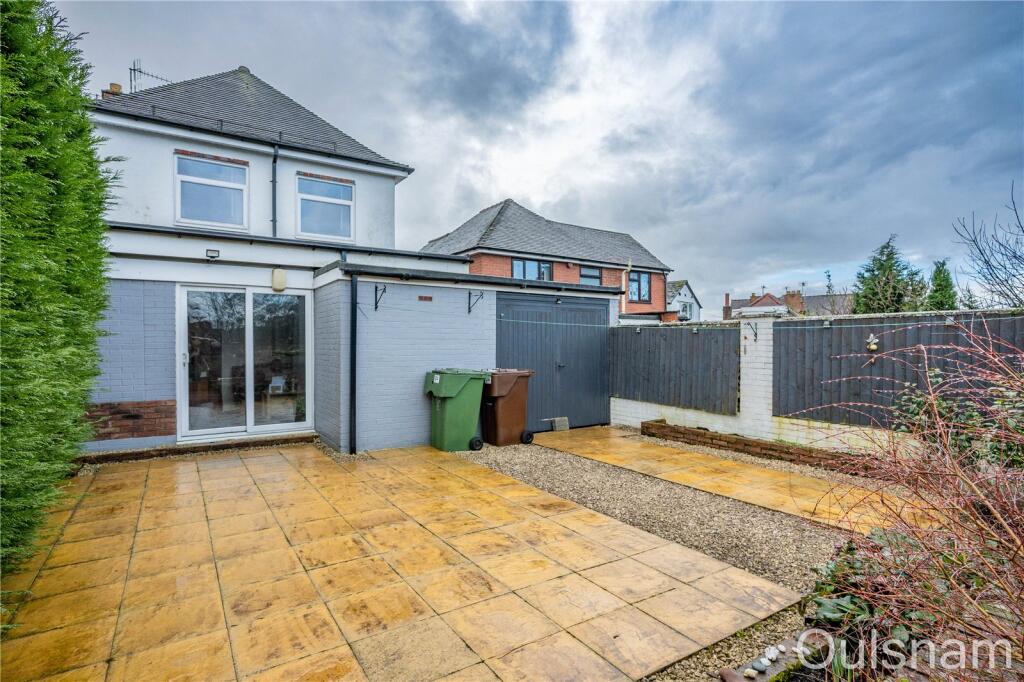 Additional property image - Golden Cross Lane, Catshill, Bromsgrove, Worcestershire, B61