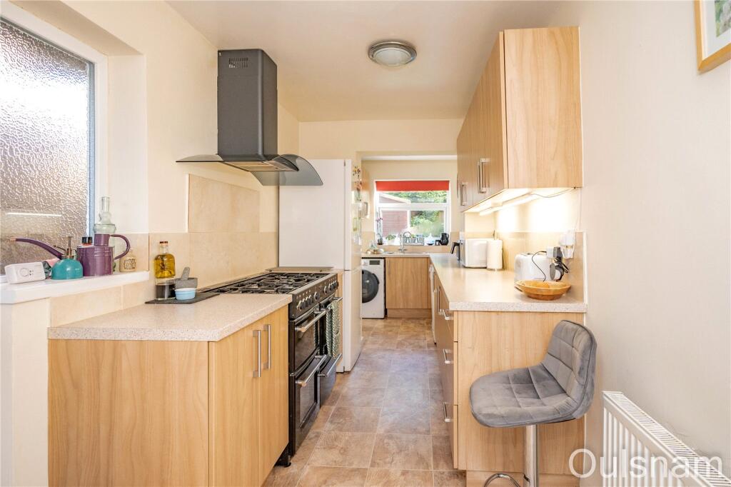 Additional property image - Pennine Road, Bromsgrove, Worcestershire, B61