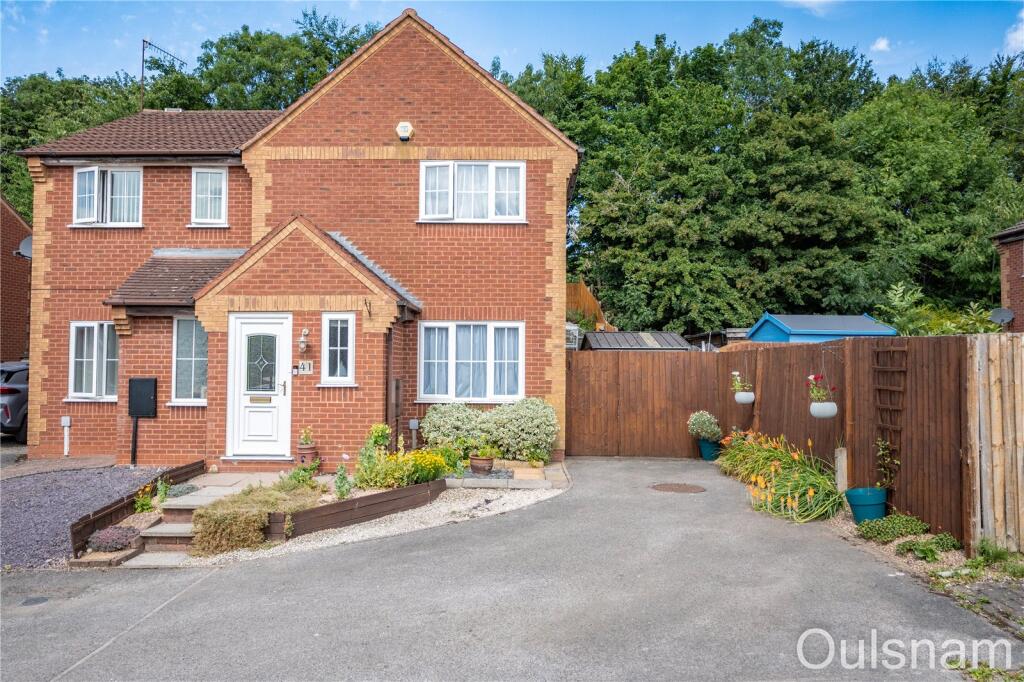 Main image of property: Knowesley Close, Bromsgrove, Worcestershire, B60