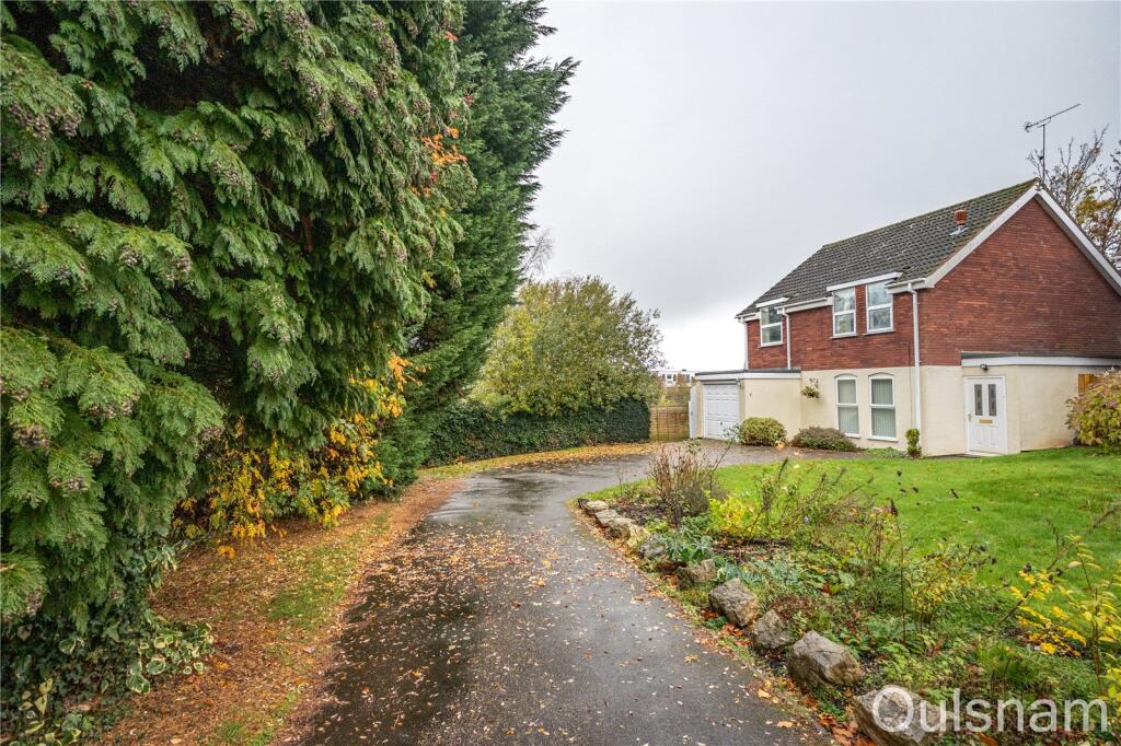 Main image of property: Harvington Road, Bromsgrove, Worcestershire, B60