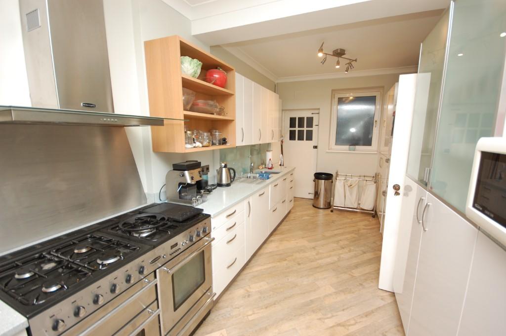 3 bedroom apartment for sale in Bath Road, Bournemouth, Dorset, BH1
