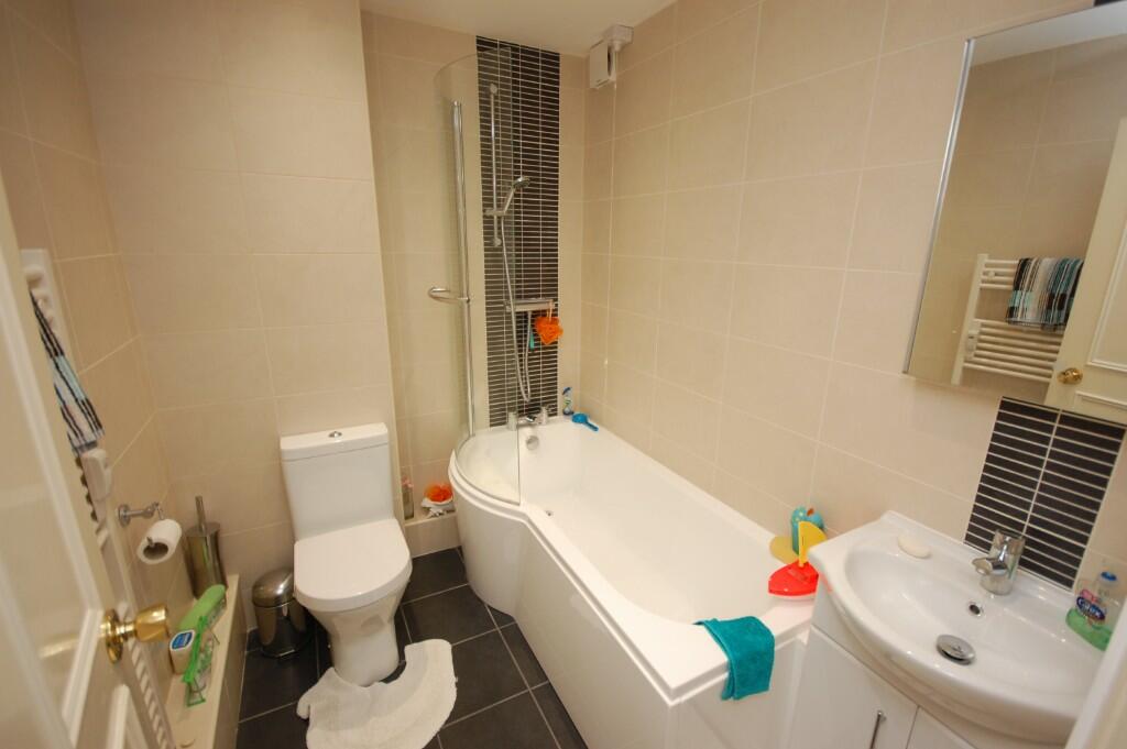 Additional property image - Grove Road, Bournemouth, Dorset, BH1