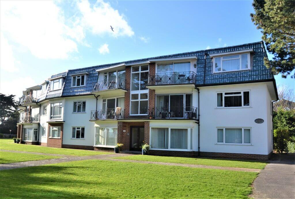 2 bedroom apartment for sale in Banks Road, Poole, Dorset, BH13