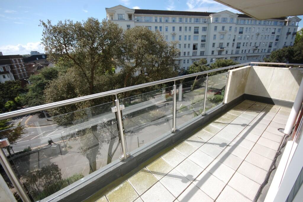 Additional property image - Russell Cotes Road, Bournemouth, Dorset, BH1