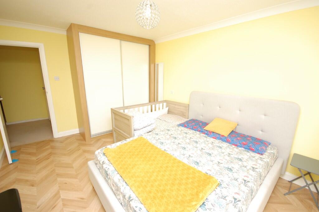 Additional property image - Russell Cotes Road, Bournemouth, Dorset, BH1