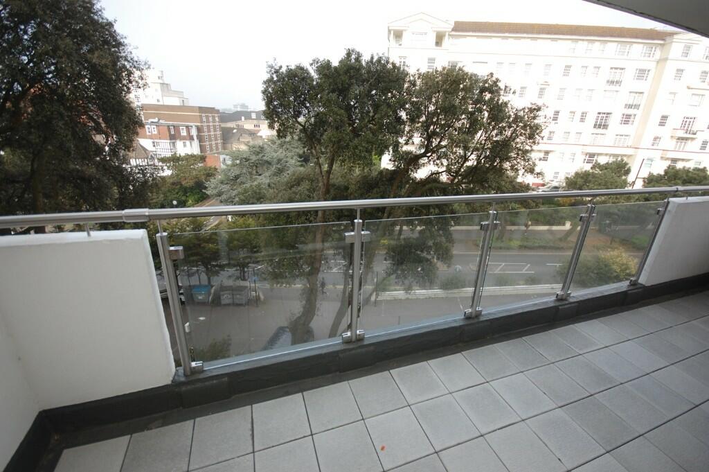 Additional property image - Russell Cotes Road, Bournemouth, Dorset, BH1