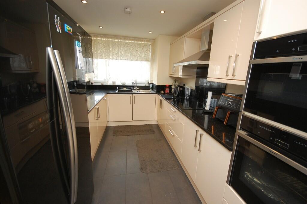 Additional property image - Manor Road, Bournemouth, Dorset, BH1