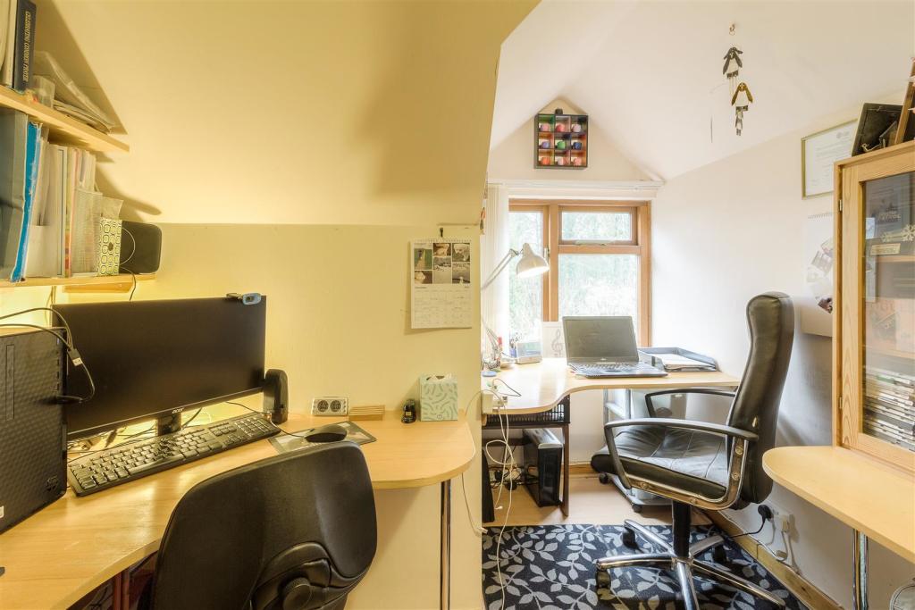 5 bedroom detached house for sale in Ashby Road, Tamworth, B79