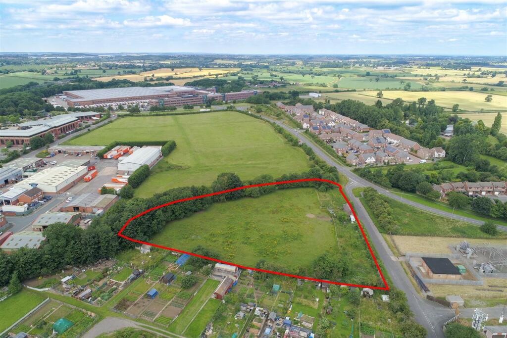 Land for sale in Gypsy Lane, Atherstone, CV9