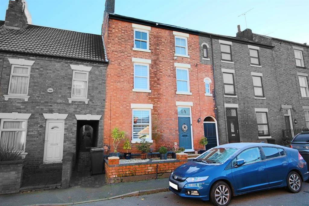 5 bedroom town house for sale in Street, Atherstone, CV9