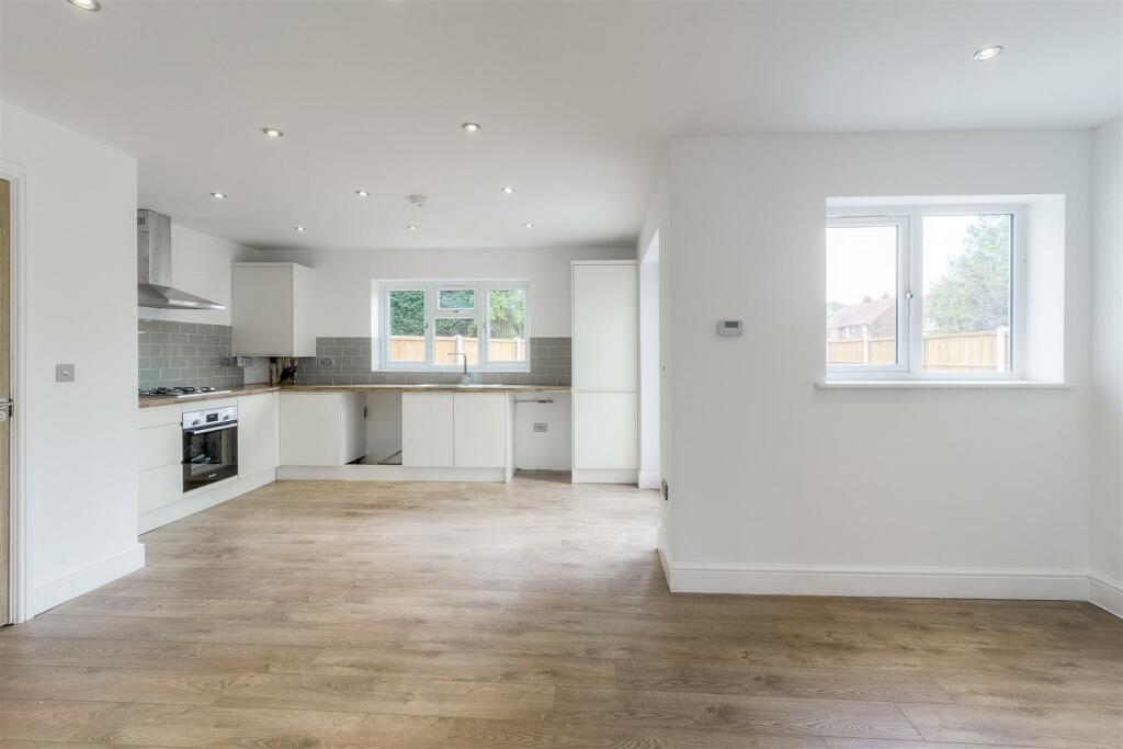 Additional property image - Austrey Lane, Newton Regis, B79