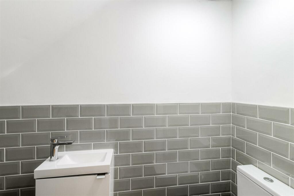 Additional property image - Austrey Lane, Newton Regis, B79