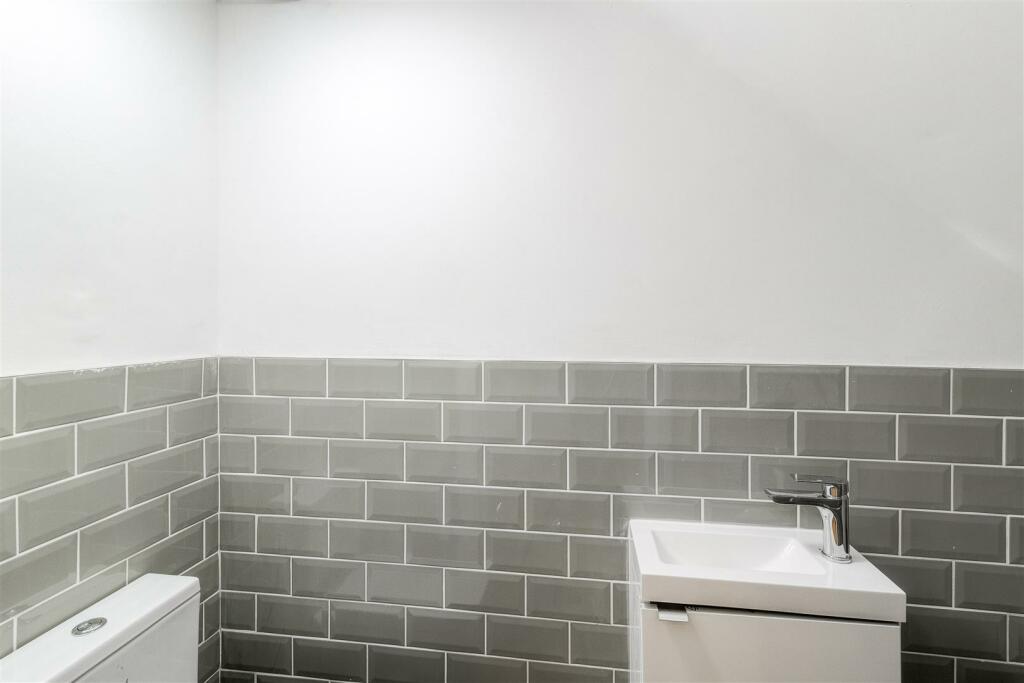 Additional property image - Austrey Lane, Newton Regis, Tamworth, B79