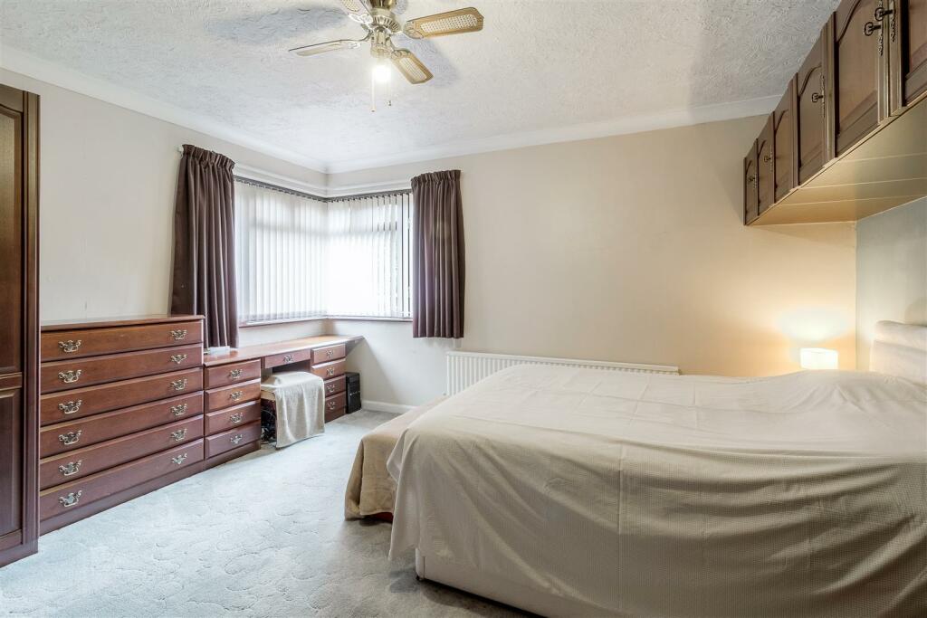 Additional property image - Dordon Road, Dordon, B78