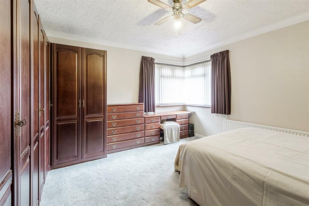 Additional property image - Dordon Road, Dordon, B78