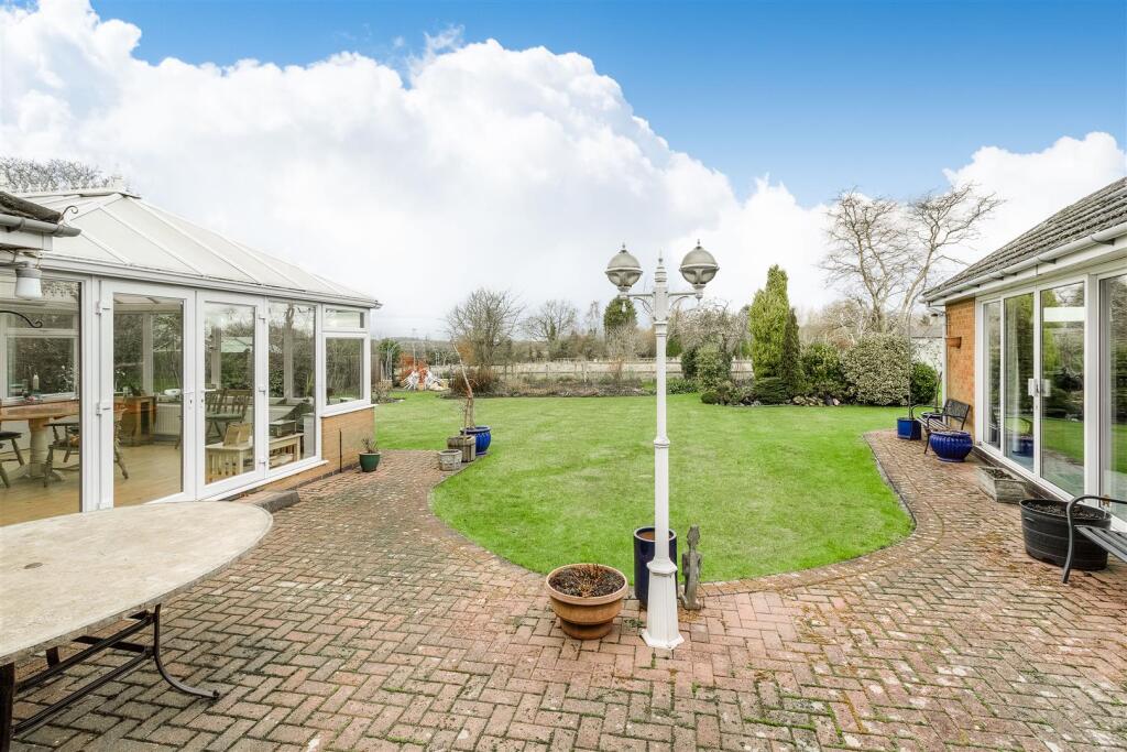 Additional property image - Main Street, Carlton, CV13