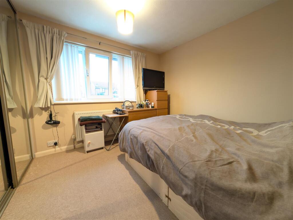 Additional property image - Martins Drive, Atherstone, CV9
