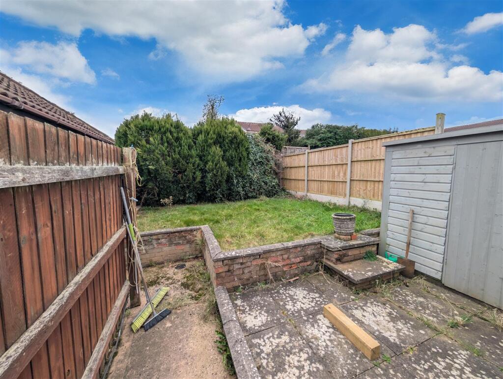 Additional property image - Martins Drive, Atherstone, CV9