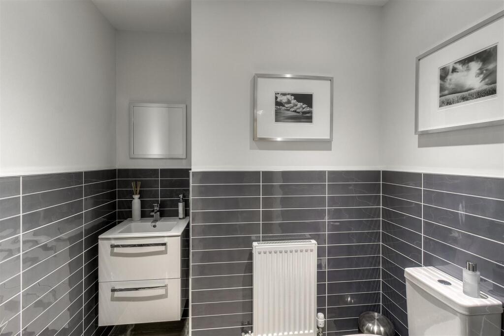 Additional property image - Wilson Close, Newton Regis, B79