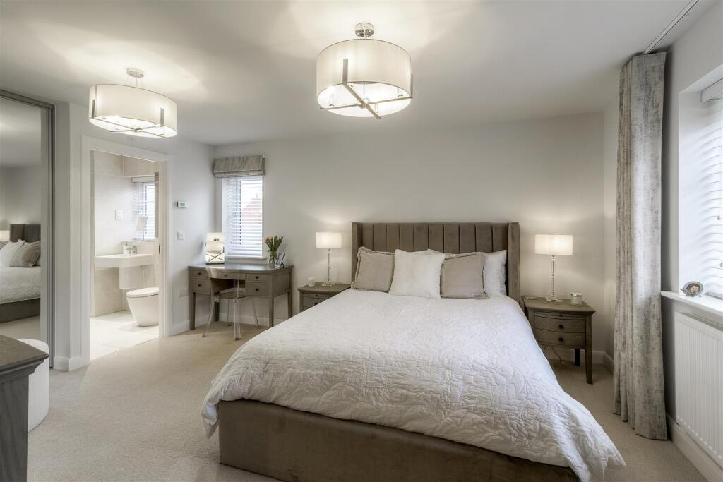 Additional property image - Wilson Close, Newton Regis, B79