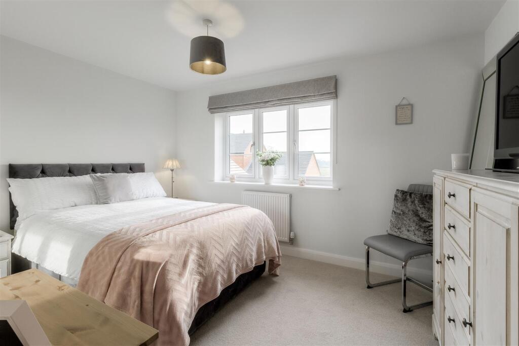 Additional property image - Wilson Close, Newton Regis, B79