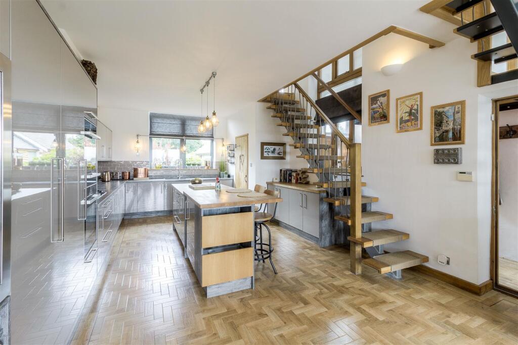 Additional property image - Hall Lane, Odstone, CV13