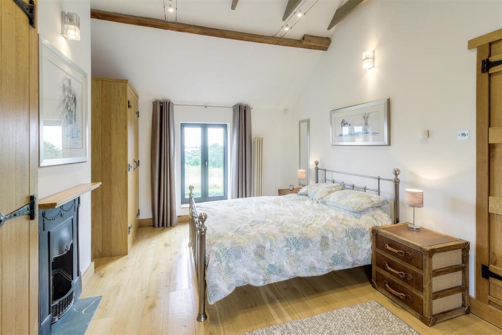 Additional property image - Hall Lane, Odstone, CV13