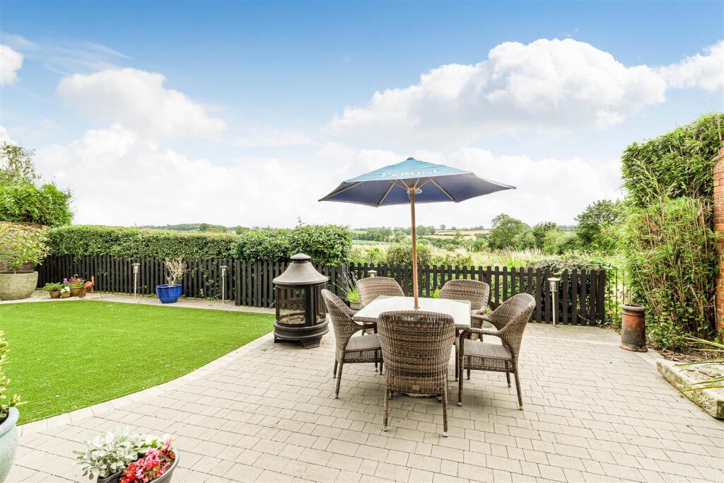 Additional property image - Hall Lane, Odstone, CV13