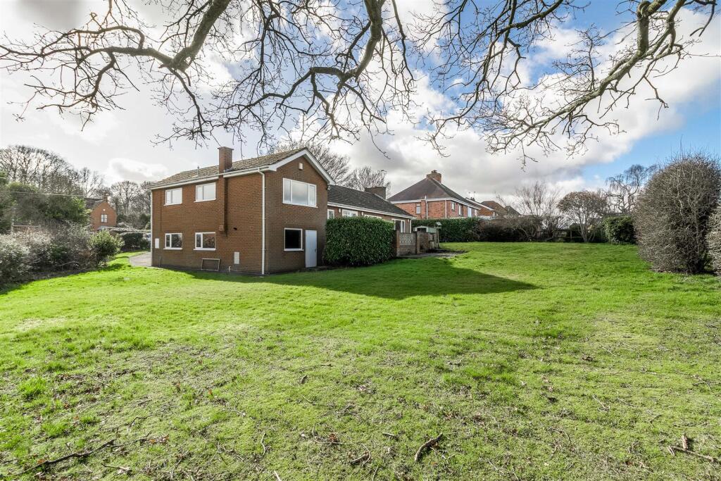 Additional property image - Dunns Lane, Dordon, B78