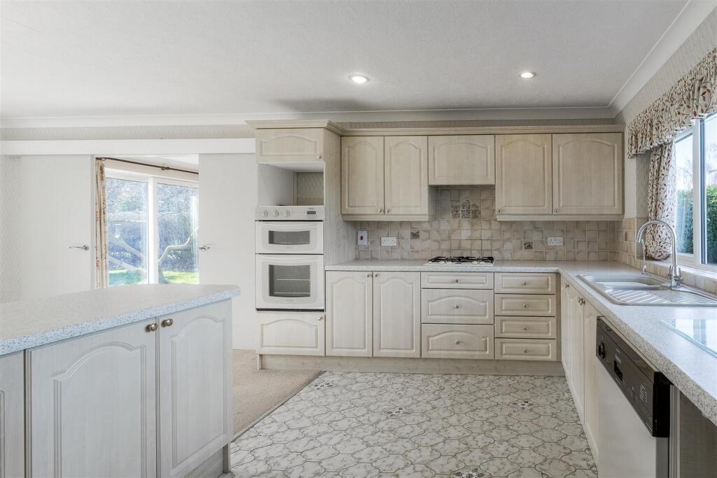 Additional property image - Dunns Lane, Dordon, B78