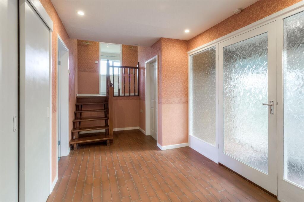 Additional property image - Dunns Lane, Dordon, B78