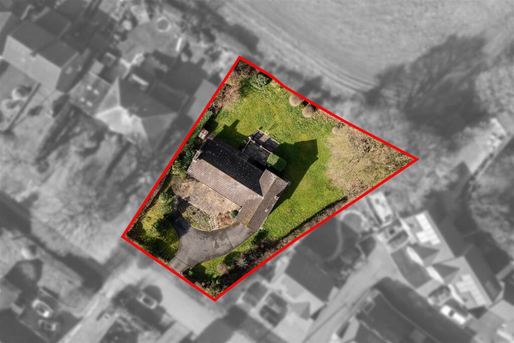 Additional property image - Dunns Lane, Dordon, B78