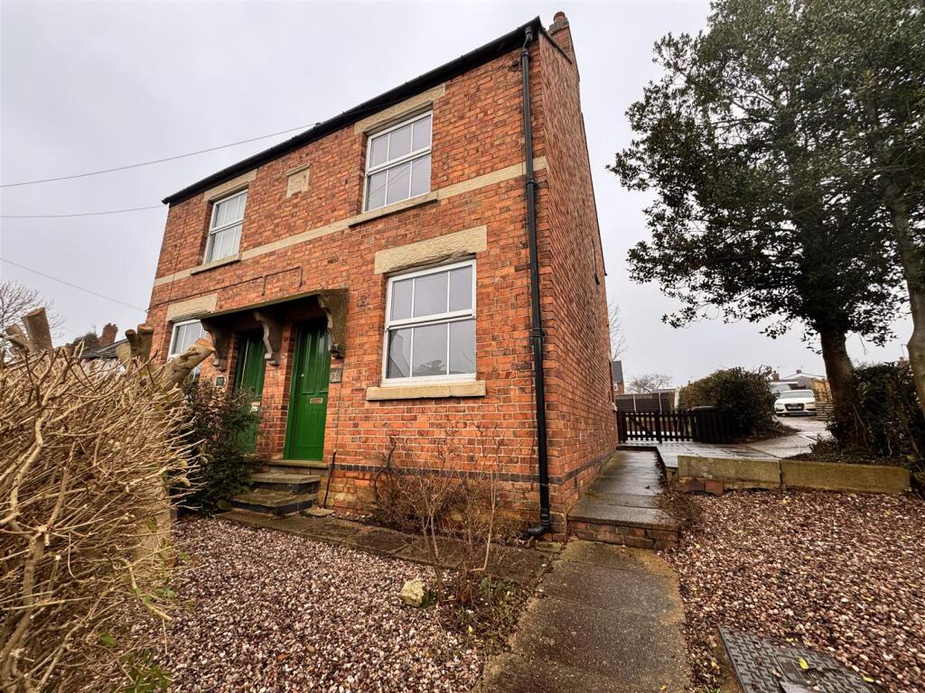 Main image of property: SHUTTINGTON
