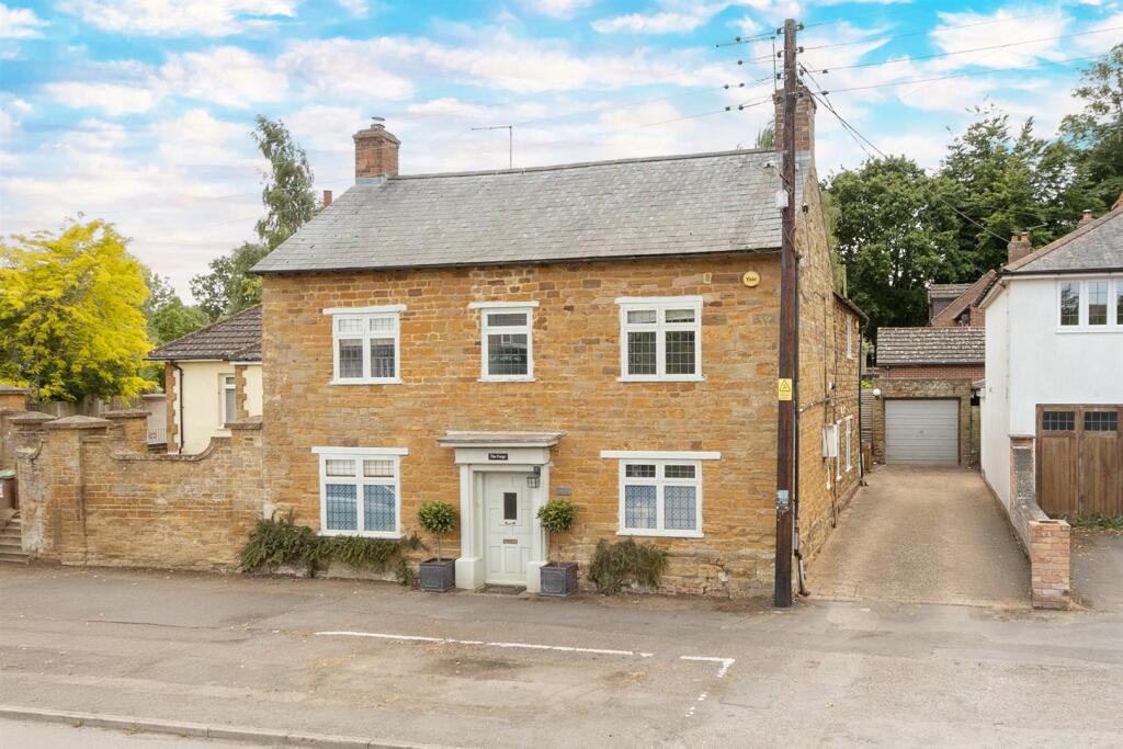 Main image of property: High Street, Guilsborough, Northampton, NN6